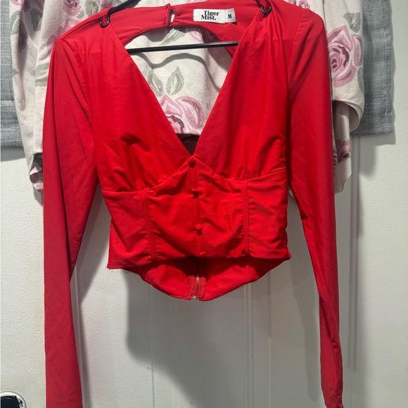 Tiger mist red top - Picture 1 of 2